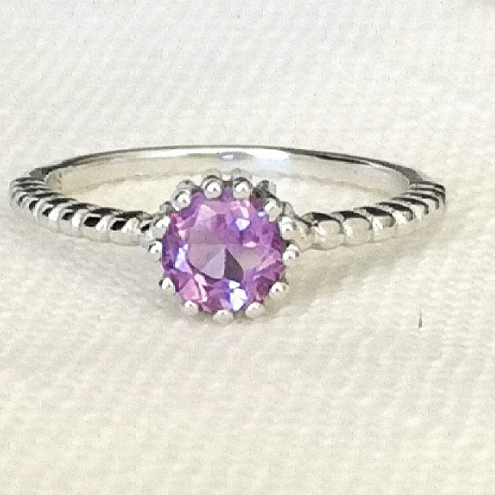 NEW Sterling silver lavender amethyst round cut ring size 6